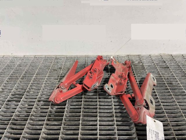 bontott OPEL INSIGNIA B Motorháztető Zsanér Pár