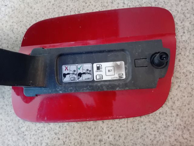 bontott OPEL INSIGNIA B Tankajtó