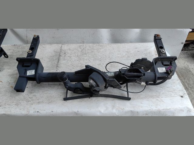 bontott OPEL INSIGNIA B Vonóhorog