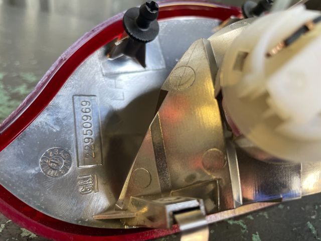 bontott OPEL INSIGNIA Bal Belső Hátsó Lámpa