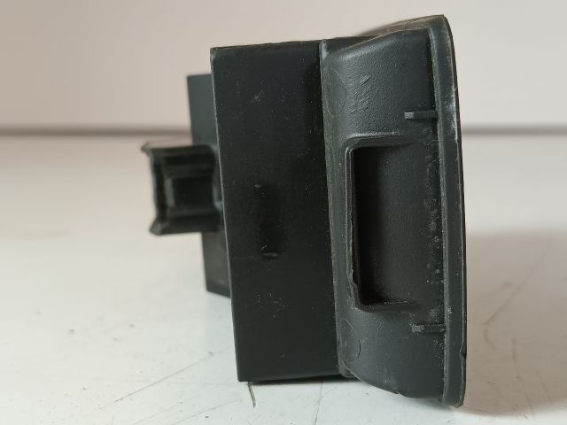 bontott OPEL INSIGNIA Bal első Ablakemelő Kapcsoló