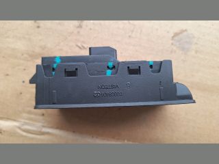 bontott OPEL INSIGNIA Bal első Ablakemelő Kapcsoló