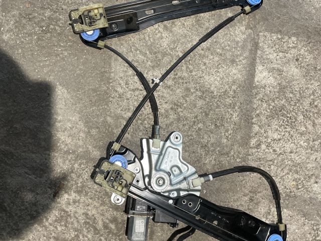 bontott OPEL INSIGNIA Bal első Ablakemelő Szerkezet (Elektromos)