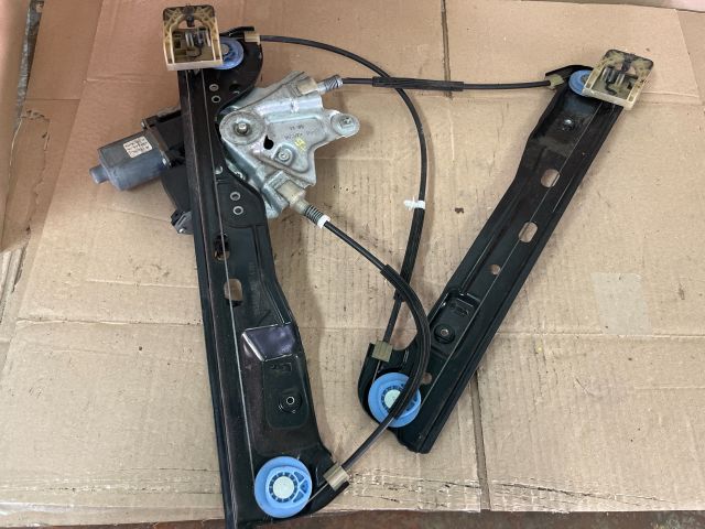 bontott OPEL INSIGNIA Bal első Ablakemelő Szerkezet (Elektromos)