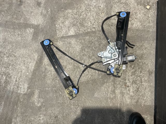 bontott OPEL INSIGNIA Bal első Ablakemelő Szerkezet (Elektromos)