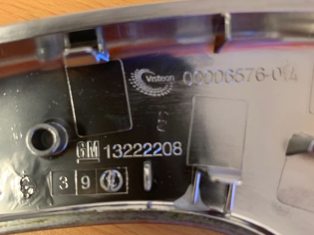 bontott OPEL INSIGNIA Bal első Ajtó Díszléc