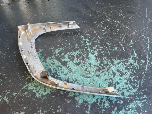 bontott OPEL INSIGNIA Bal első Ajtó Díszléc