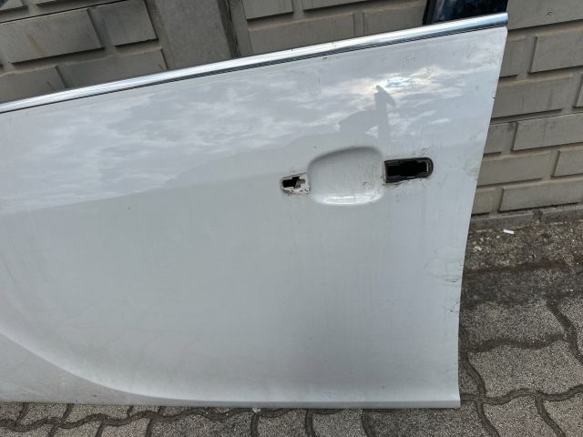 bontott OPEL INSIGNIA Bal első Ajtó (Részeivel)
