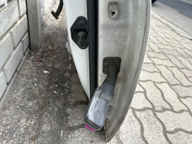 bontott OPEL INSIGNIA Bal első Ajtó (Részeivel)