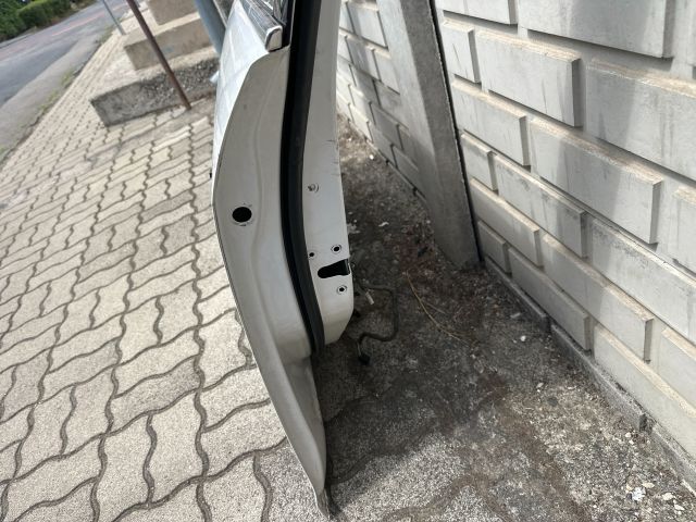 bontott OPEL INSIGNIA Bal első Ajtó (Részeivel)