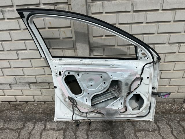 bontott OPEL INSIGNIA Bal első Ajtó (Részeivel)