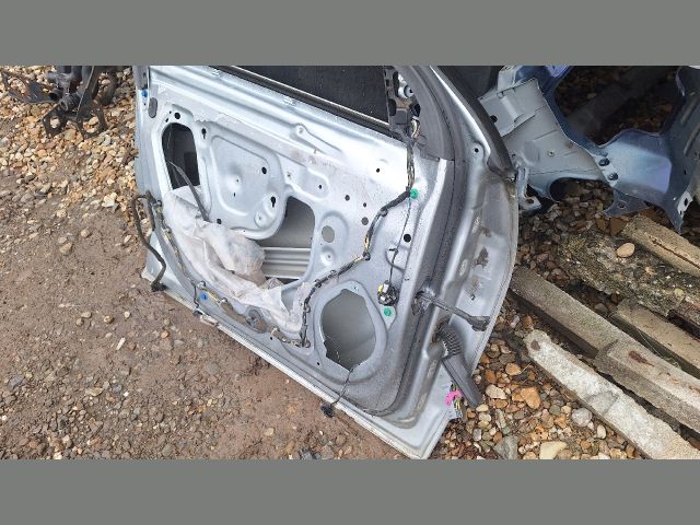 bontott OPEL INSIGNIA Bal első Ajtó (Üres lemez)