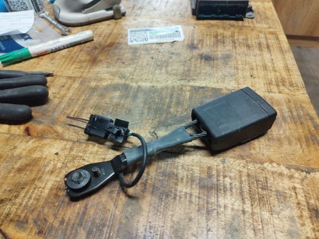 bontott OPEL INSIGNIA Bal első Biztonsági Öv Csat