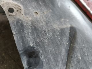 bontott OPEL INSIGNIA Bal első Dobbetét (Kerékjárati, Műanyag)