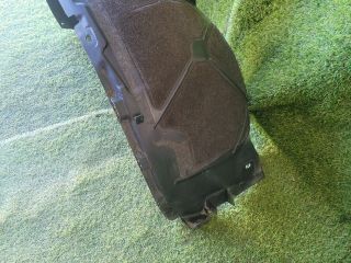 bontott OPEL INSIGNIA Bal első Dobbetét (Kerékjárati, Műanyag)