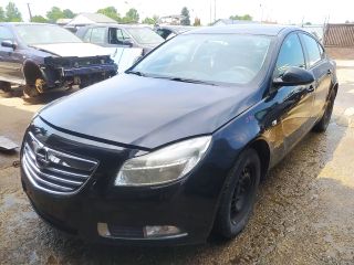 bontott OPEL INSIGNIA Bal első Gumikéder