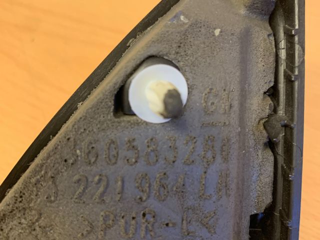 bontott OPEL INSIGNIA Bal első Kis Hangszóró Burkolat