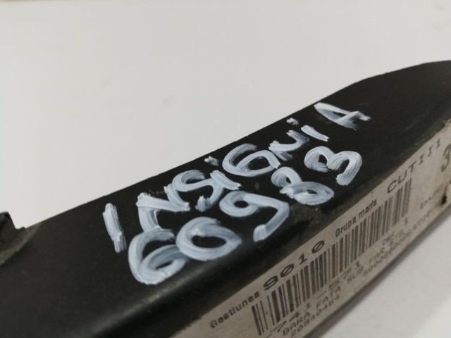 bontott OPEL INSIGNIA Bal első Lökhárító Tartó (Műanyag)