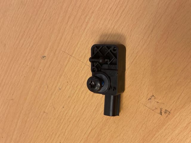 bontott OPEL INSIGNIA Bal első Oldal Ütközés Érzékelő