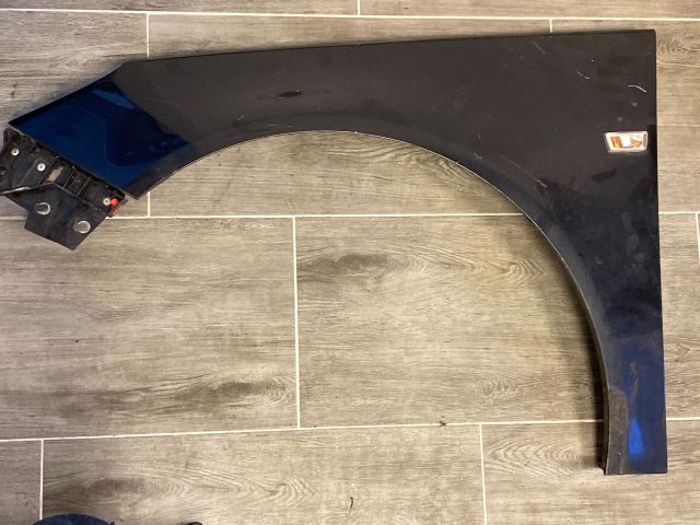 bontott OPEL INSIGNIA Bal első Sárvédő