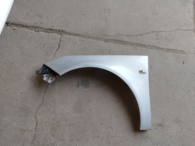 bontott OPEL INSIGNIA Bal első Sárvédő