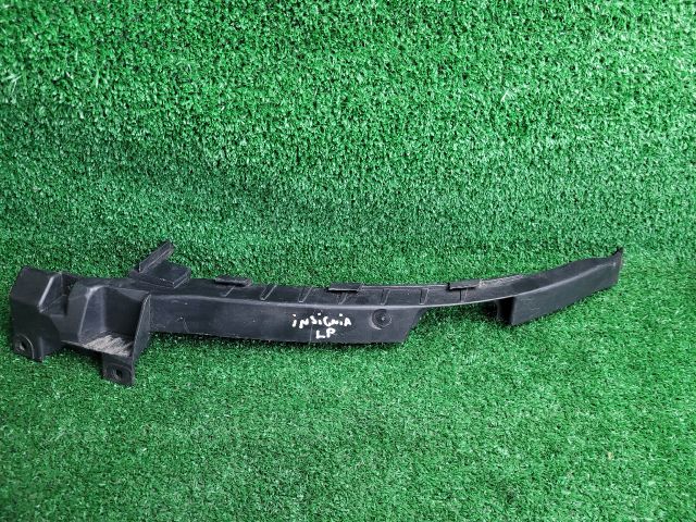 bontott OPEL INSIGNIA Bal Fényszóró Tartó