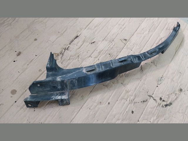 bontott OPEL INSIGNIA Bal Fényszóró Tartó