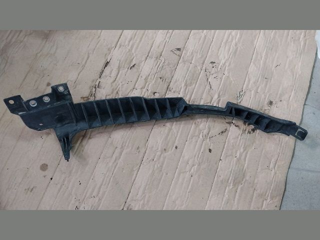 bontott OPEL INSIGNIA Bal Fényszóró Tartó