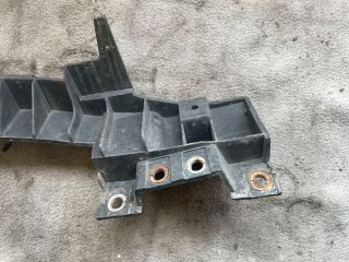 bontott OPEL INSIGNIA Bal Fényszóró Tartó