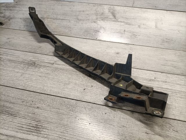 bontott OPEL INSIGNIA Bal Fényszóró Tartó