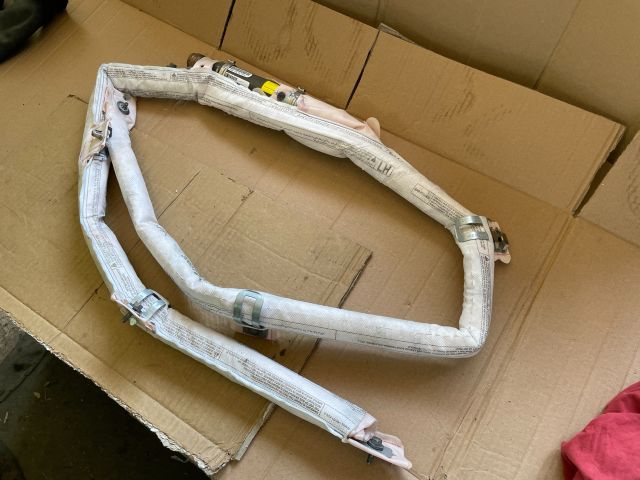 bontott OPEL INSIGNIA Bal Függönylégzsák és Oldallégzsák