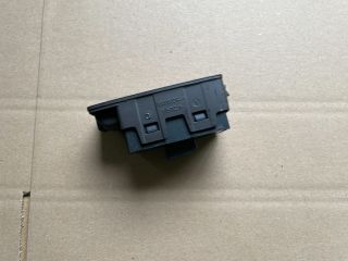 bontott OPEL INSIGNIA Bal hátsó Ablakemelő Kapcsoló