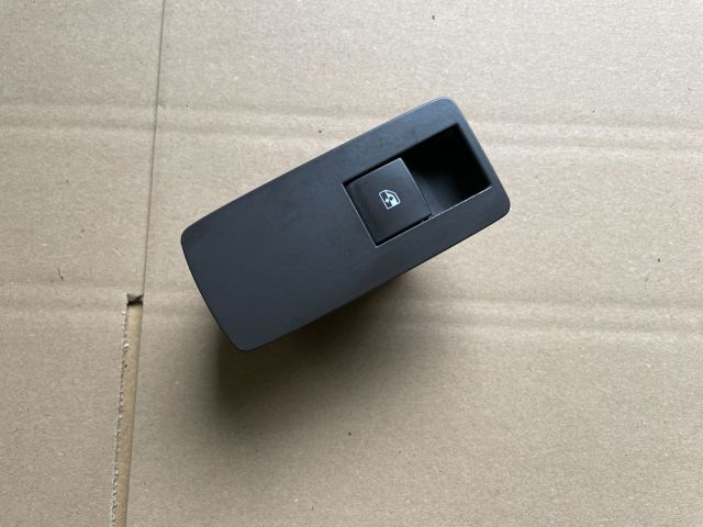 bontott OPEL INSIGNIA Bal hátsó Ablakemelő Kapcsoló