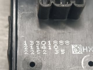 bontott OPEL INSIGNIA Bal hátsó Ablakemelő Kapcsoló