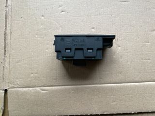 bontott OPEL INSIGNIA Bal hátsó Ablakemelő Kapcsoló