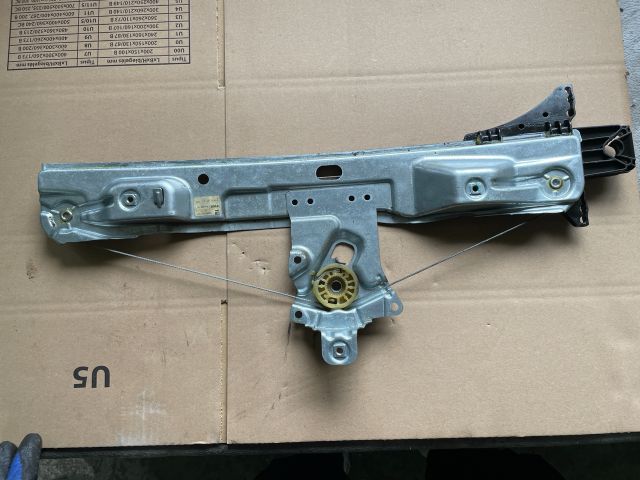 bontott OPEL INSIGNIA Bal hátsó Ablakemelő Szerkezet (Elektromos)