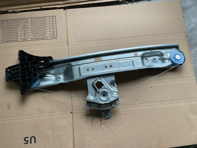 bontott OPEL INSIGNIA Bal hátsó Ablakemelő Szerkezet (Elektromos)