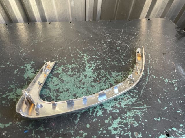 bontott OPEL INSIGNIA Bal hátsó Ajtó Díszléc