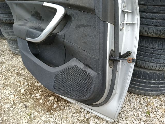 bontott OPEL INSIGNIA Bal hátsó Ajtó (Részeivel)