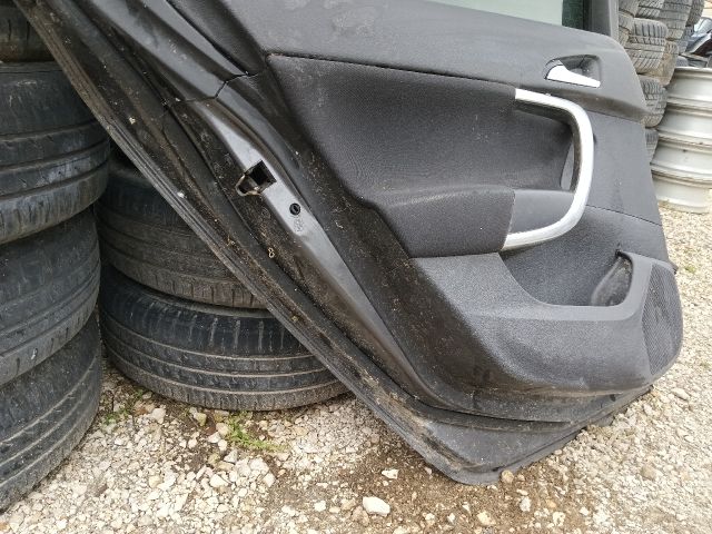 bontott OPEL INSIGNIA Bal hátsó Ajtó (Részeivel)