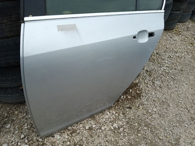 bontott OPEL INSIGNIA Bal hátsó Ajtó (Részeivel)