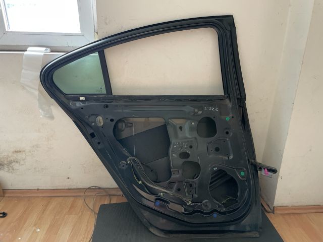 bontott OPEL INSIGNIA Bal hátsó Ajtó (Üres lemez)