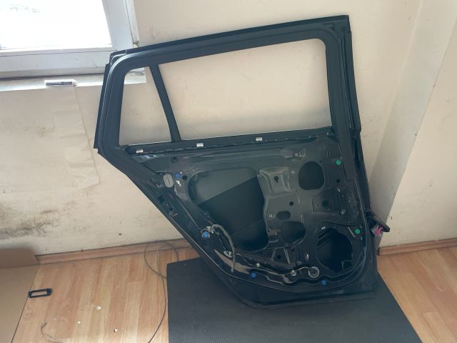 bontott OPEL INSIGNIA Bal hátsó Ajtó (Üres lemez)