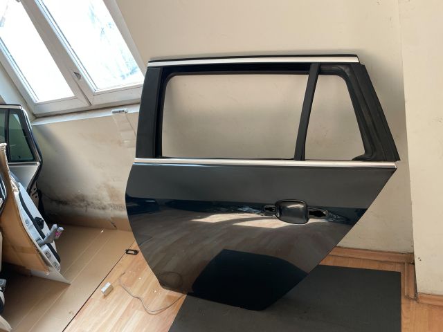 bontott OPEL INSIGNIA Bal hátsó Ajtó (Üres lemez)