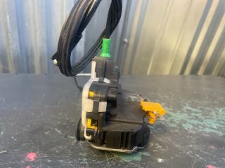 bontott OPEL INSIGNIA Bal hátsó Ajtózár