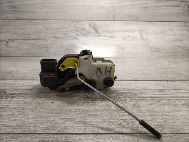 bontott OPEL INSIGNIA Bal hátsó Ajtózár