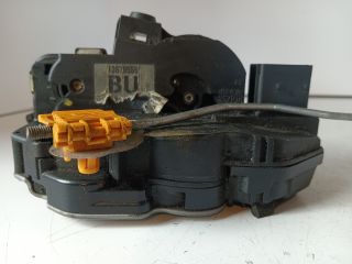 bontott OPEL INSIGNIA Bal hátsó Ajtózár