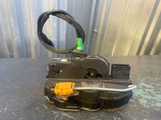 bontott OPEL INSIGNIA Bal hátsó Ajtózár