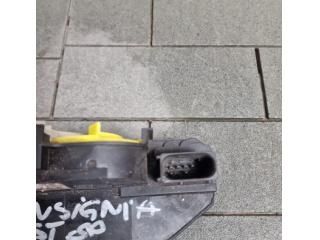 bontott OPEL INSIGNIA Bal hátsó Ajtózár