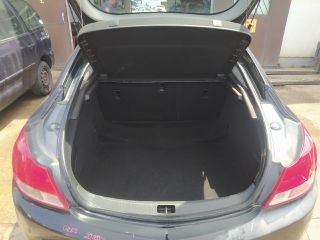 bontott OPEL INSIGNIA Bal hátsó Csonkállvány Kerékaggyal